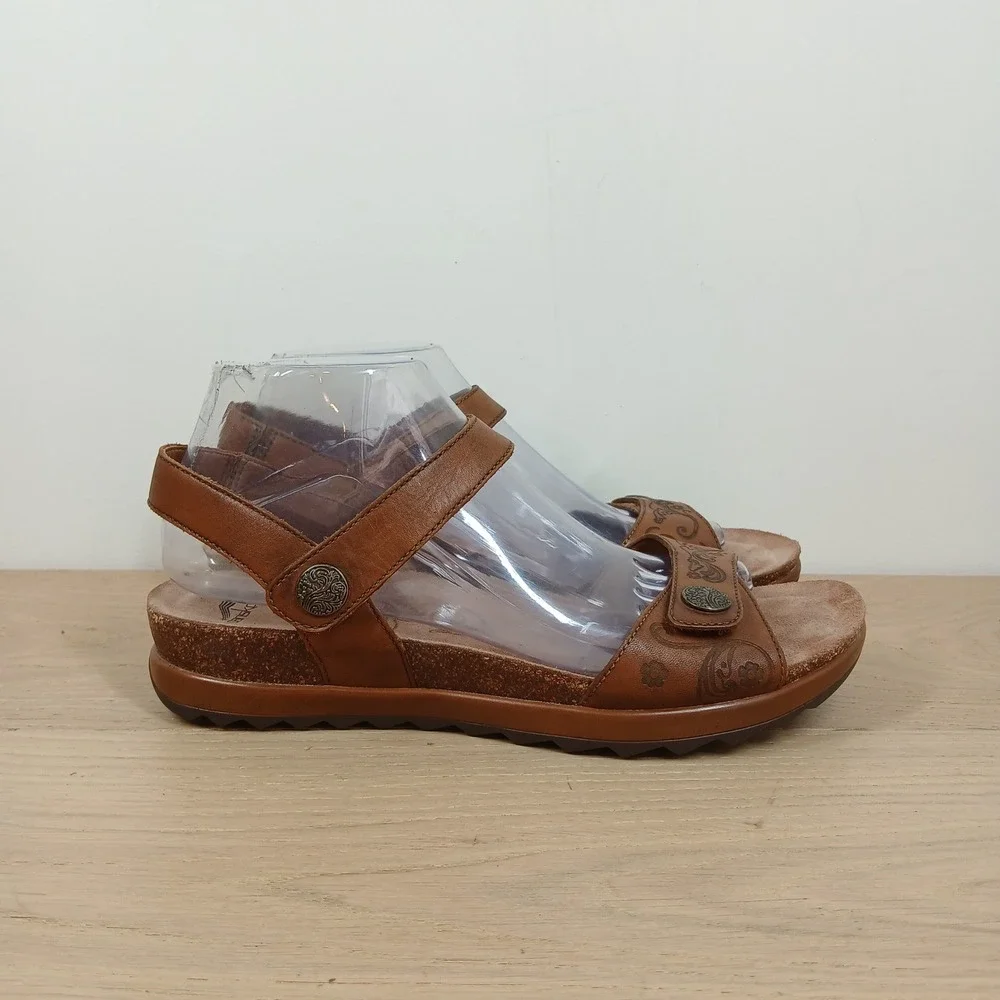 Dansko Wedge Sandals Women's 9.5 Reece Tan Brown Leather Floral Laser Cut